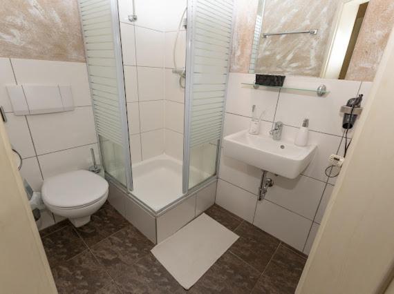 Hotel Royal Betzdorf Luaran gambar
